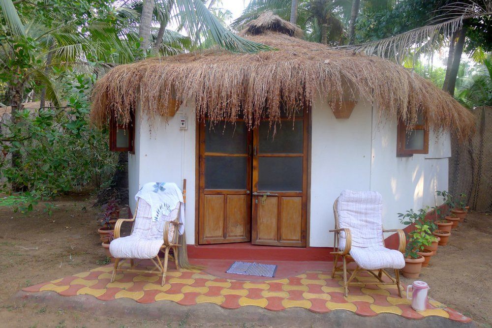 Mamagoa Resort Morjim Exterior photo