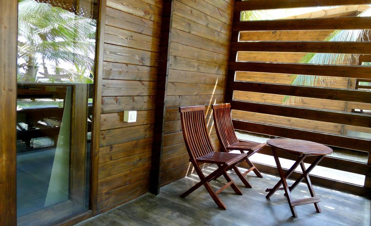 Mamagoa Resort Morjim Exterior photo